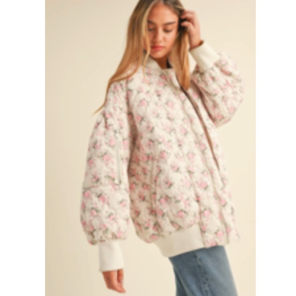 MABLE MALLORY OVERSIZED
BOMBER JACKET - Picture 13 of 16